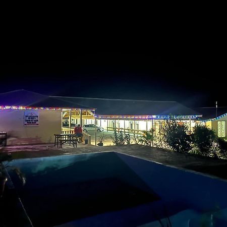 Transit Motel Mulifanua Bagian luar foto