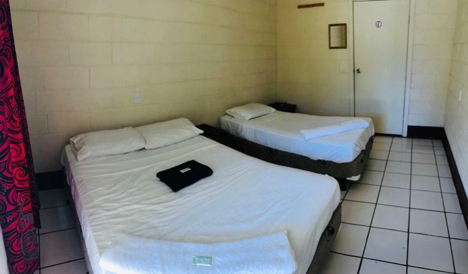Transit Motel Mulifanua Bagian luar foto